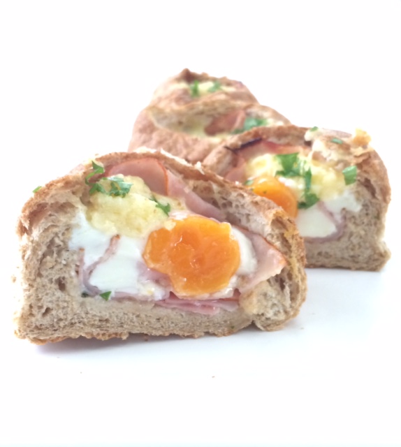 4 Ingredient Ham, Egg and Cheese Baked Bread Rolls