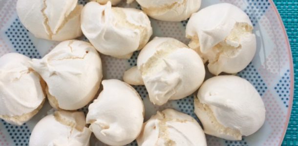 Meringues made in the Bellini Supercook