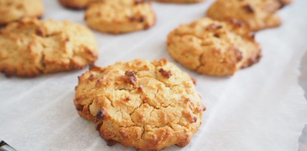 Four Ingredient Peanut Butter and Chickpea Cookies