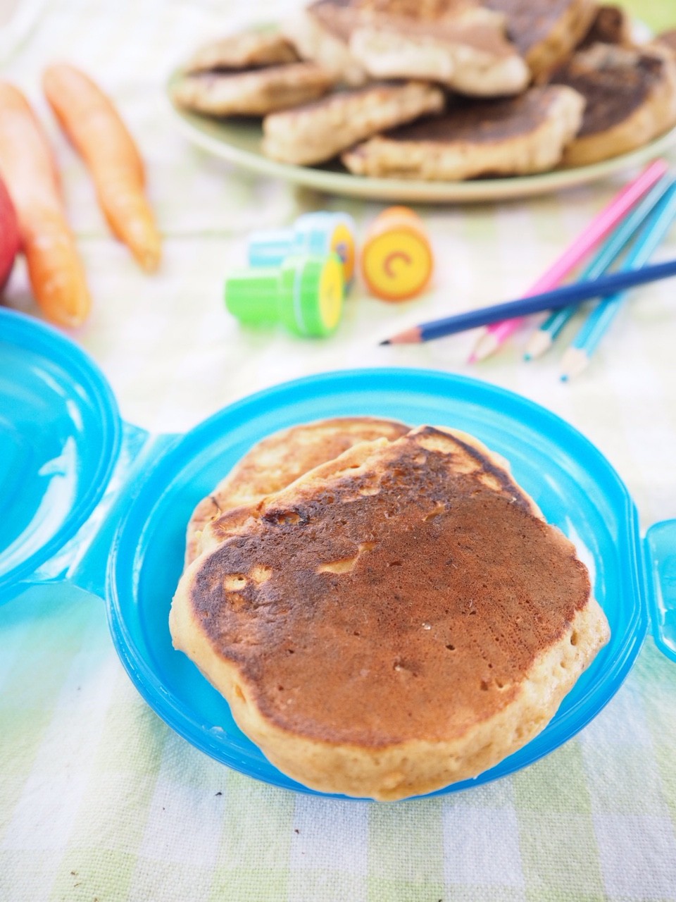 Lunchbox carrot cake pikelets