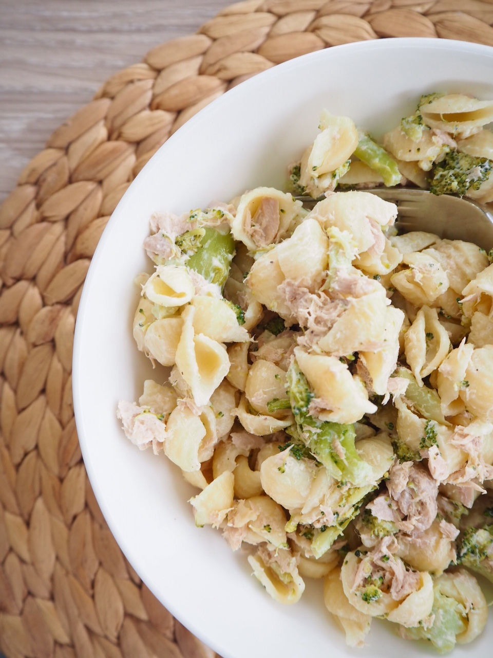 One Pot Tuna and Broccoli Pasta