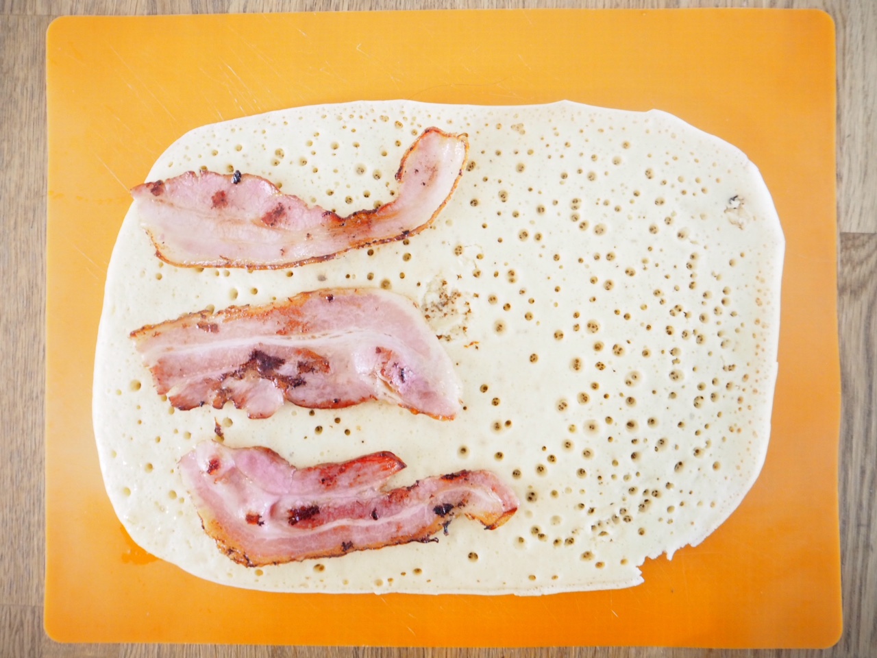 Maple Bacon Pancake Roll Ups