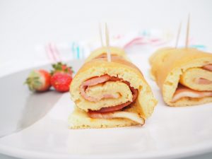 Maple Bacon Pancake Roll Ups