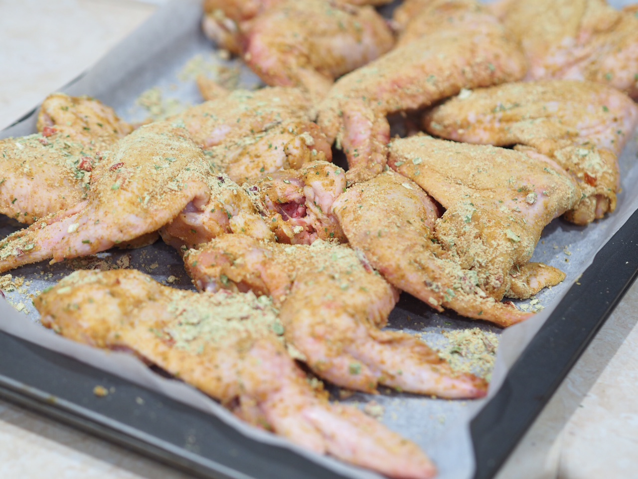 Chicken Curry Dusted Chicken Wings