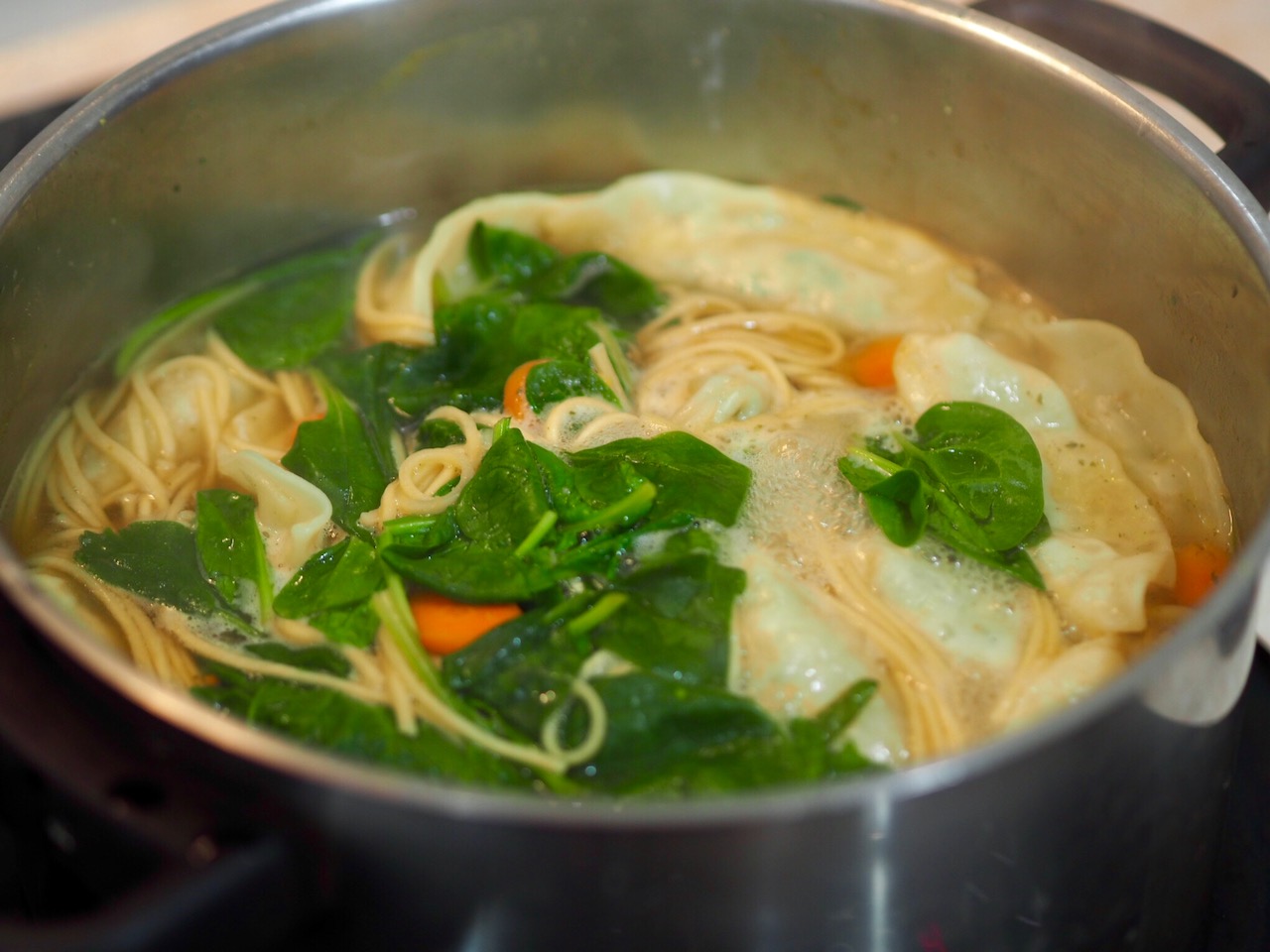 Quick Dumpling, Noodle and Vegetable Soup