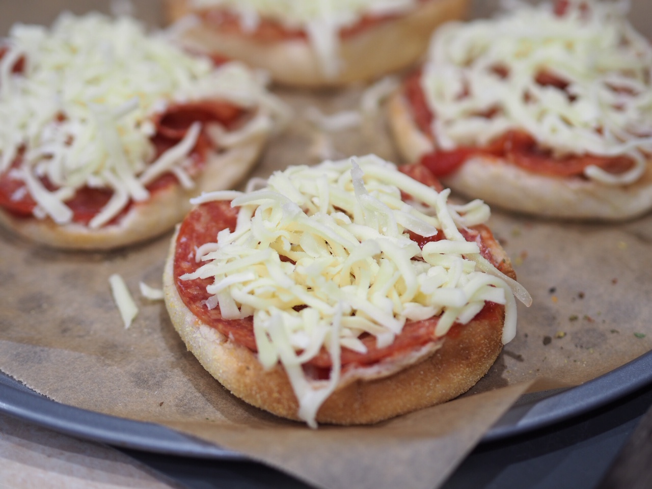 English Muffin Pizza Toppers